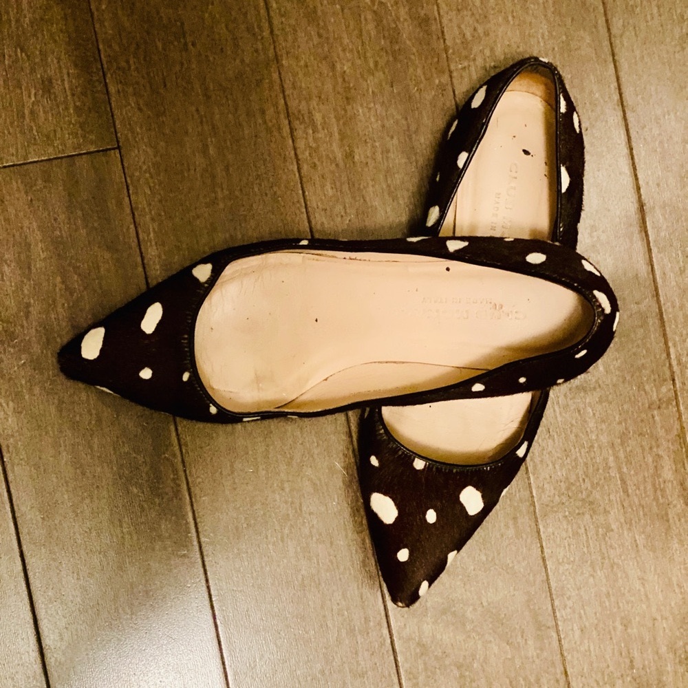 Club Monaco Black and White calfskin Flats